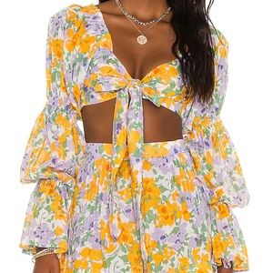 Tulrosa periwinkle floral set